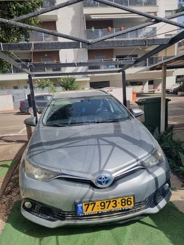 מודעת רכב טויוטה אוריס