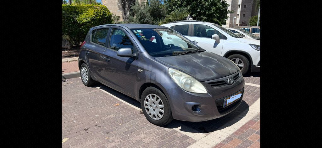 מודעת רכב יונדאי i20