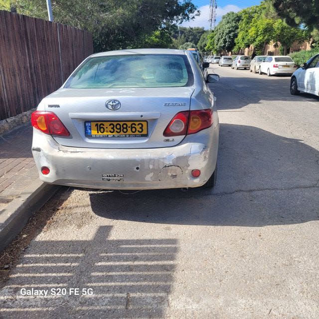 מודעת רכב טויוטה קורולה