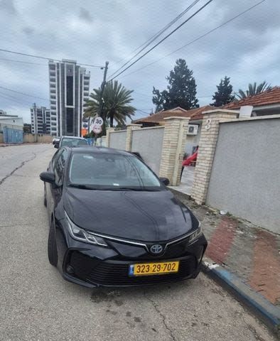 קורולה Sun היברידי אוט׳ 1.8 (98 כ״ס)