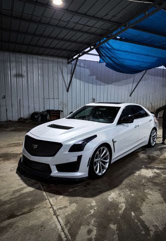 מודעת רכב קאדילק CTS