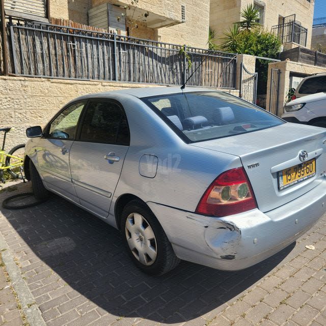 מודעת רכב טויוטה קורולה