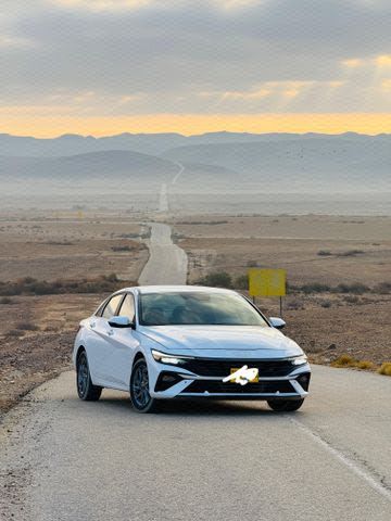 אלנטרה Premium FL היברידי אוט׳ 1.6 (139 כ״ס)