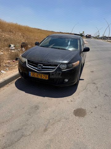 אקורד Executive אוט׳ בנזין סדאן 4 דל 2.0 (156 כ״ס)