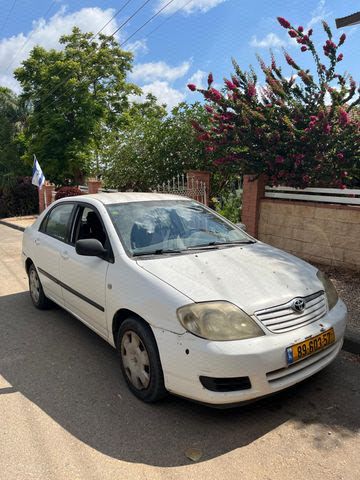 מודעת רכב טויוטה קורולה