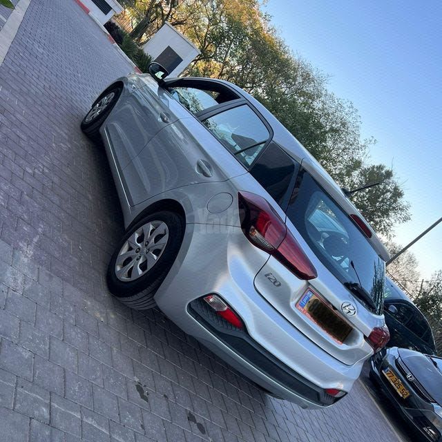 מודעת רכב יונדאי i20