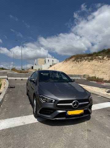 מודעת רכב מרצדס-בנץ CLA