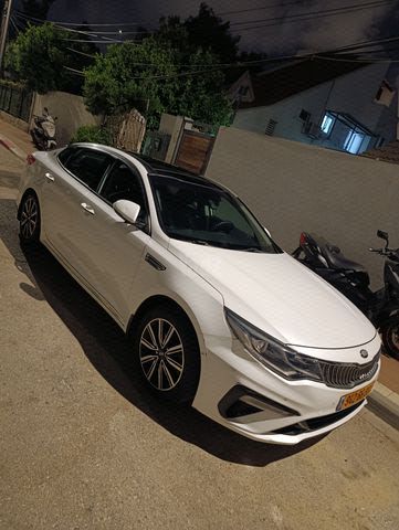 מודעת רכב קיה אופטימה