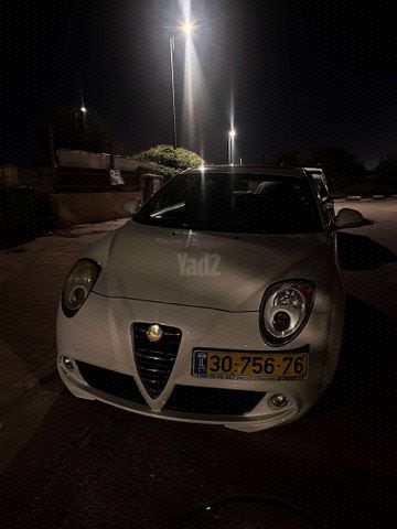 מודעת רכב אלפא רומיאו מיטו