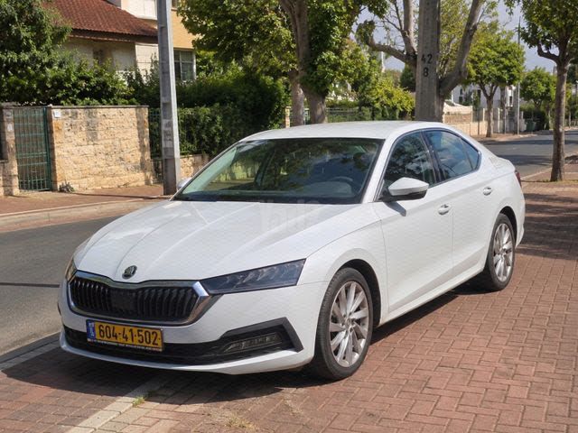 מודעת רכב סקודה סופרב