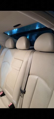 מודעת רכב מרצדס-בנץ E-class