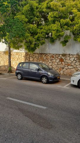 מודעת רכב הונדה ג'אז