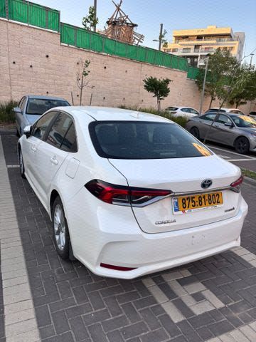 מודעת רכב טויוטה קורולה