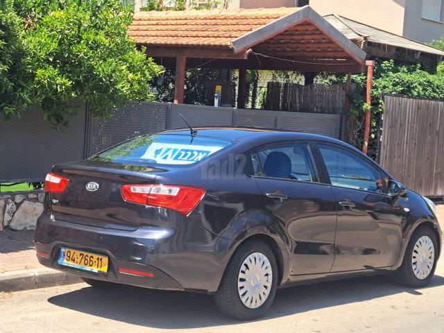 מודעת רכב קיה ריו