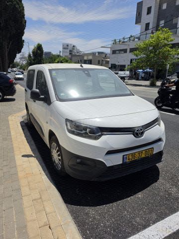 מודעת רכב טויוטה פרואייס סיטי