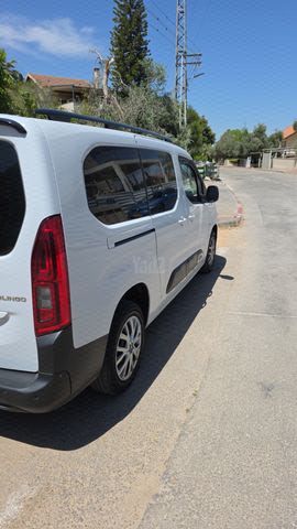 מודעת רכב סיטרואן ברלינגו