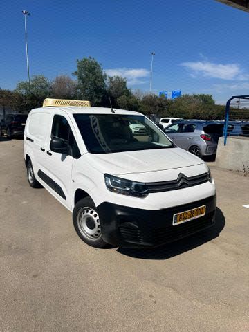 מודעת רכב סיטרואן ברלינגו