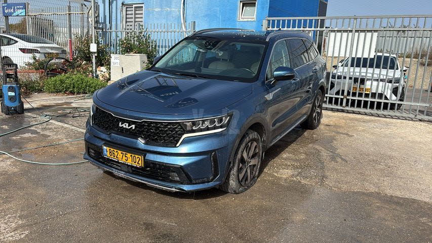 מודעת רכב קיה סורנטו