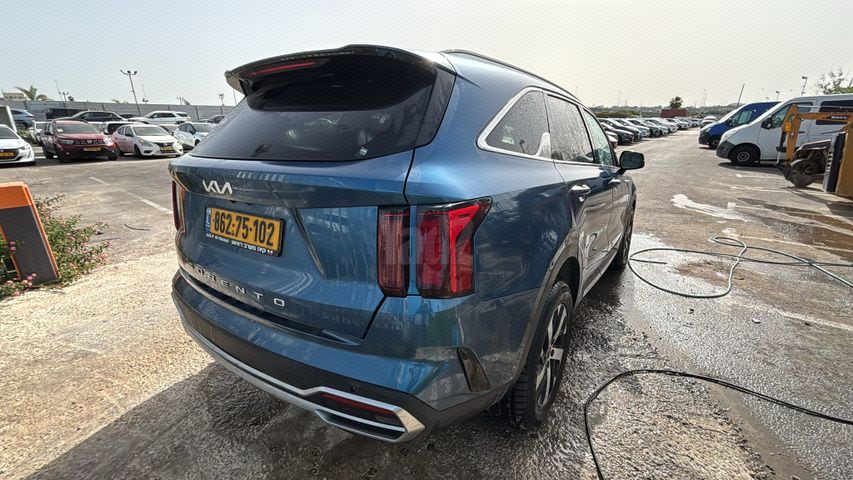 מודעת רכב קיה סורנטו 2
