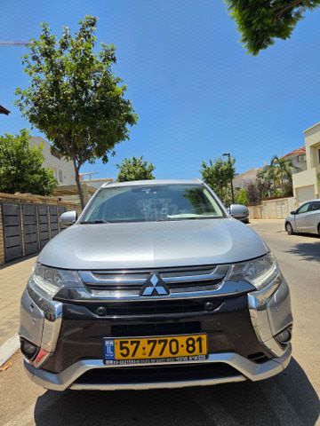 מודעת רכב מיצובישי אאוטלנדר