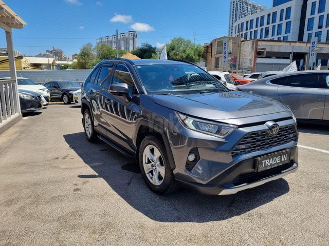 מודעת רכב טויוטה RAV4 1