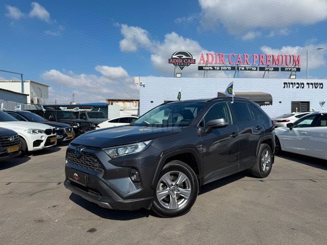 מודעת רכב טויוטה RAV4