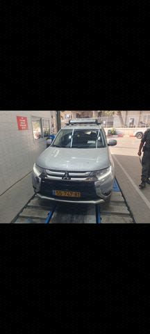 מודעת רכב מיצובישי אאוטלנדר