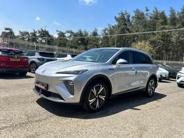 S6 Comfort חשמלי אוט׳ (245 כ״ס)