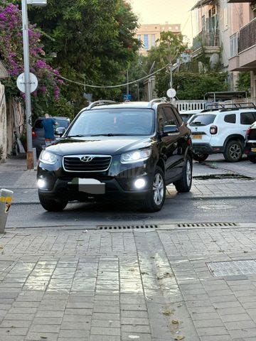 מודעת רכב יונדאי סנטה פה