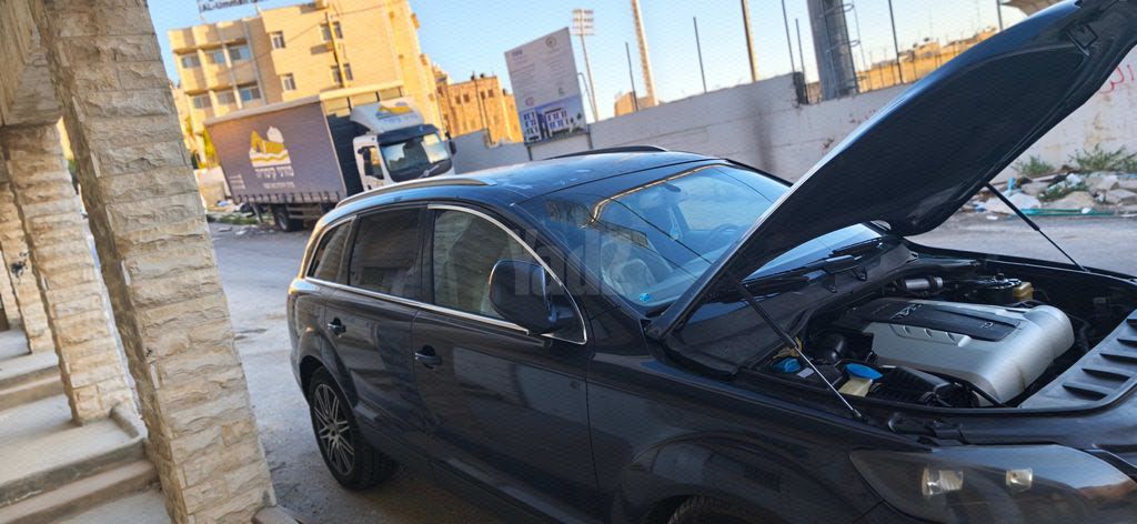 Q7 Luxury אוט׳ דיזל פנאי-שטח 7 מק 3.0 (240 כ״ס) [2008-2011]