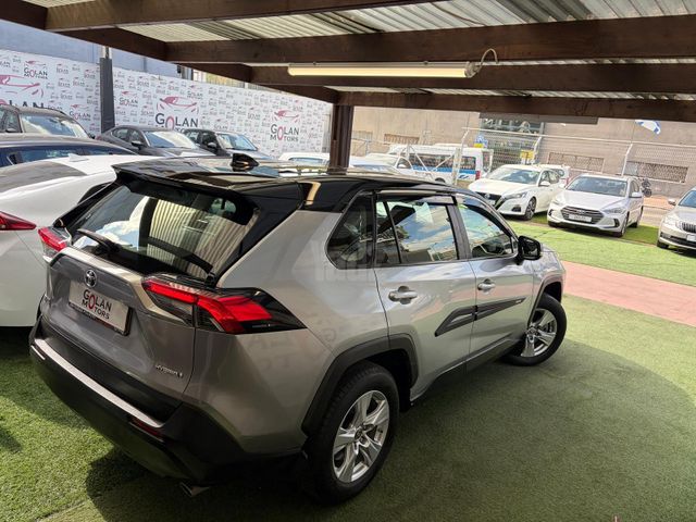 מודעת רכב טויוטה RAV4