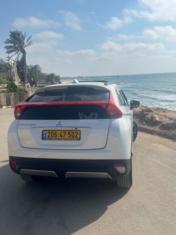 מודעת רכב מיצובישי אקליפס קרוס