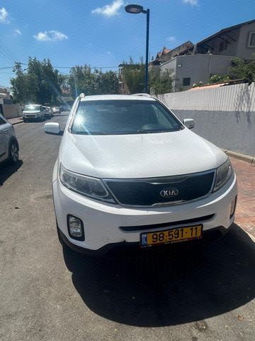 מודעת רכב קיה סורנטו