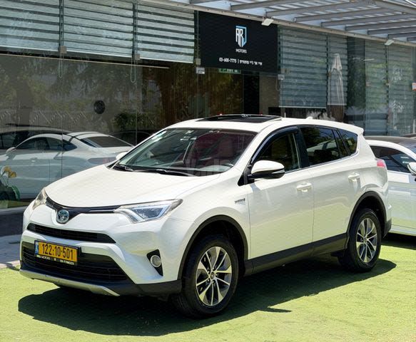 מודעת רכב טויוטה RAV4