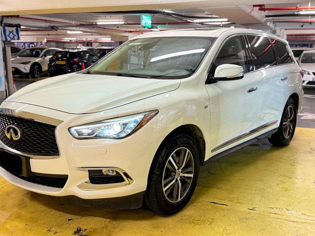 QX60 Elegance אוט׳ 3.5 (295 כ״ס)