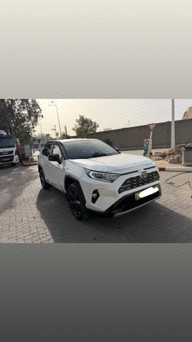 מודעת רכב טויוטה RAV4