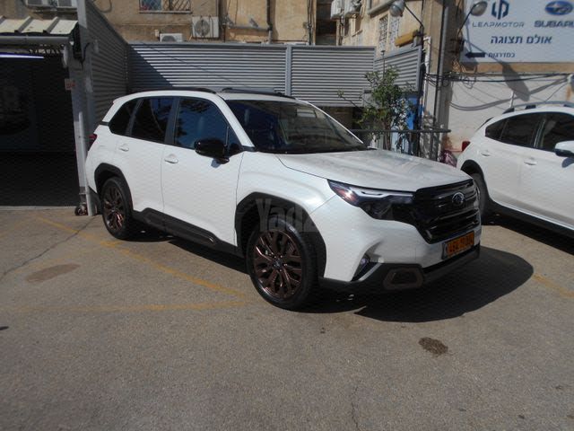 פורסטר Sport אוט׳ 2.5 (180 כ״ס)