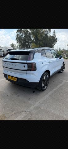 EX30 4X2 Ultra חשמלי אוט׳ (272 כ״ס)