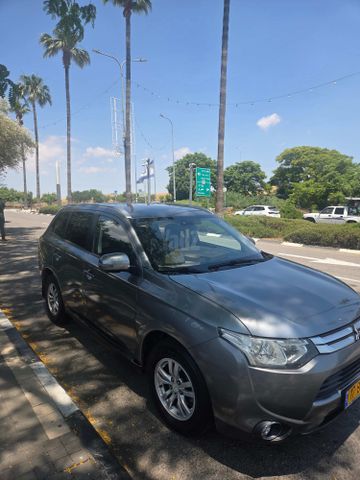 מודעת רכב מיצובישי אאוטלנדר