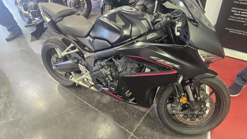 מודעת רכב הונדה CBR650R