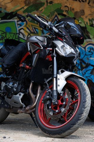 מודעת רכב קאוואסאקי Z900