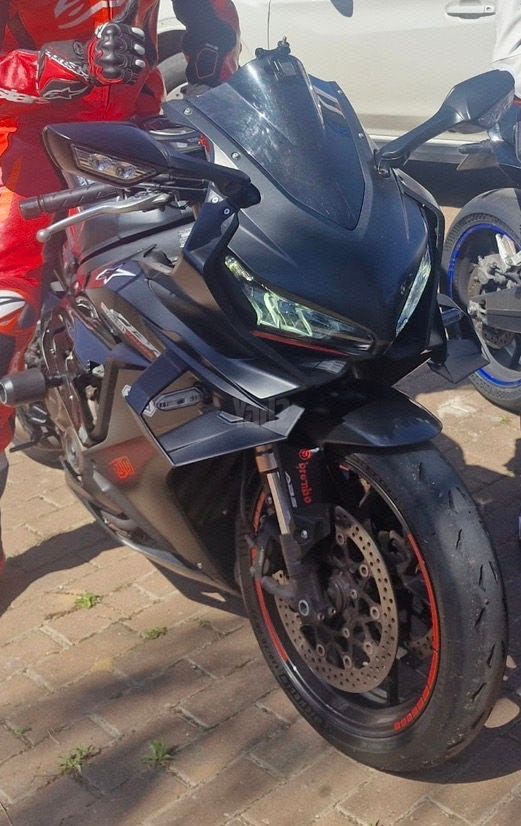 מודעת רכב הונדה CBR650R