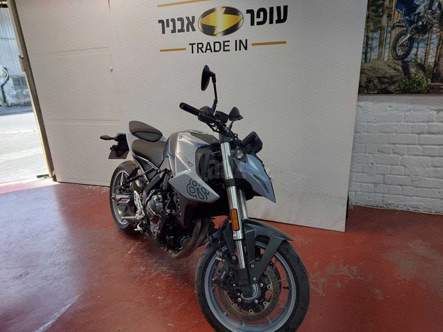 מודעת רכב סוזוקי GSX-8S