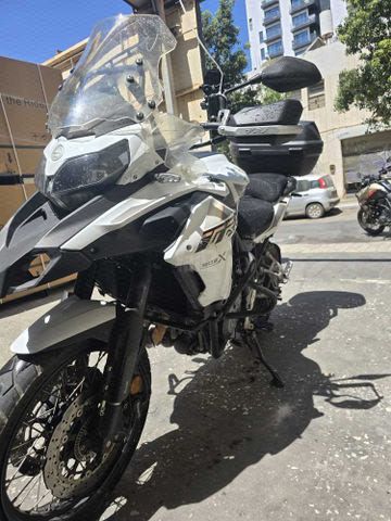 מודעת רכב בנלי TRK502X