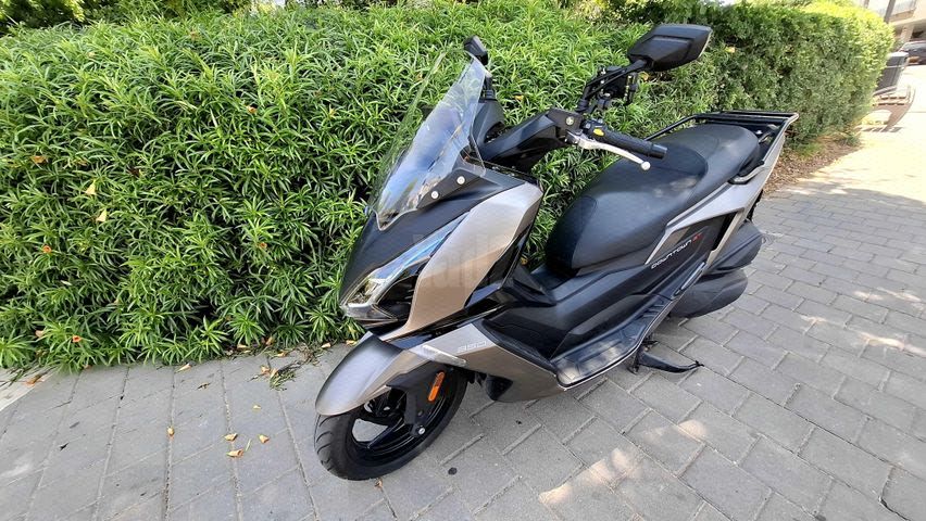מודעת רכב קימקו דאון-טאון 350