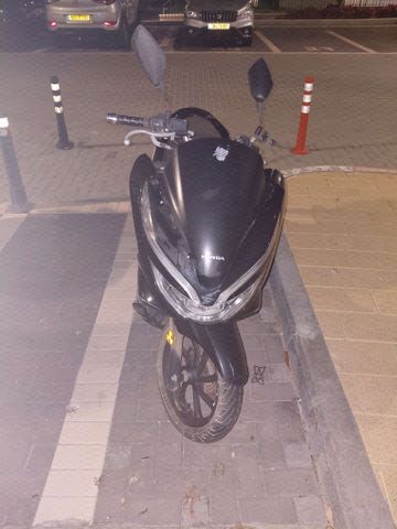 מודעת רכב הונדה PCX 125