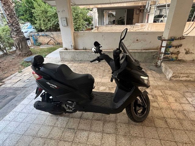 מודעת רכב סאן יאנג ג'וי רייד 125