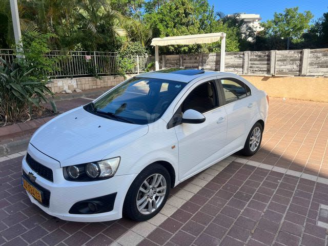 מודעת רכב שברולט סוניק