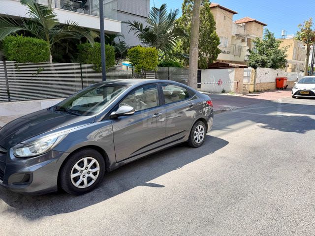 מודעת רכב יונדאי אקסנט i25 2