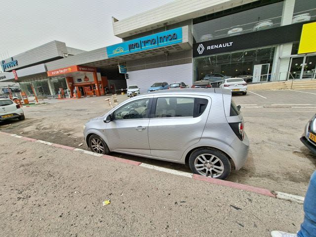 מודעת רכב שברולט סוניק